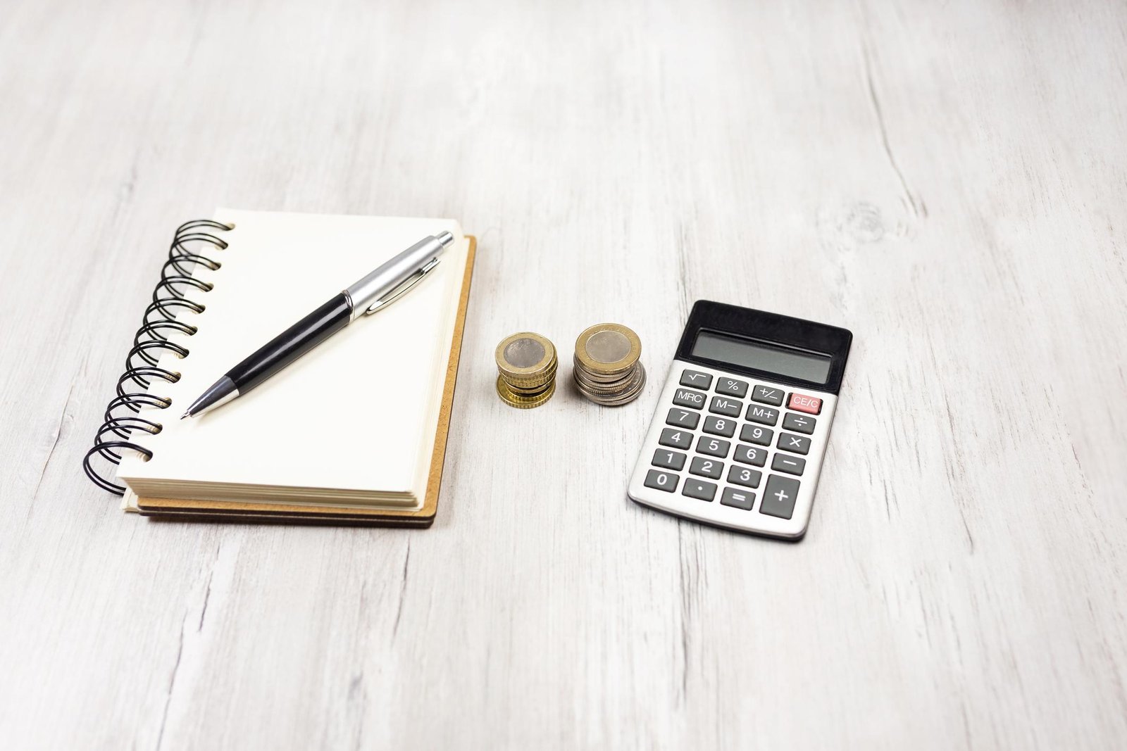 No-Buy November 2026 money-saving challenge with a budget planner